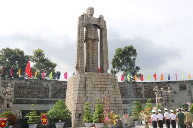 Các hoạt động nhân kỷ niệm 70 năm Ngày Thương binh – Liệt sỹ (27/7/1947 – 27/7/2017) của Công ty CP Kho vận Tân Cảng